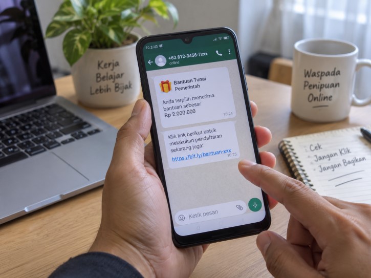 Jabar Saber Hoaks Imbau Warga Waspada Modus Bantuan Catut Nama Dedi Mulyadi di WhatsApp